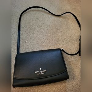 Kate Spade Carson Crossbody Bag with Changeable Straps in Black